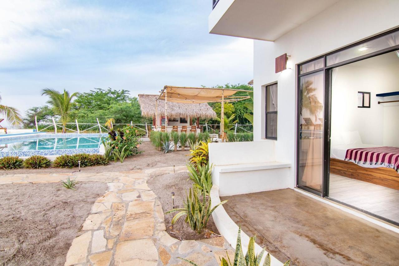 Costa Oeste Tola Exterior foto
