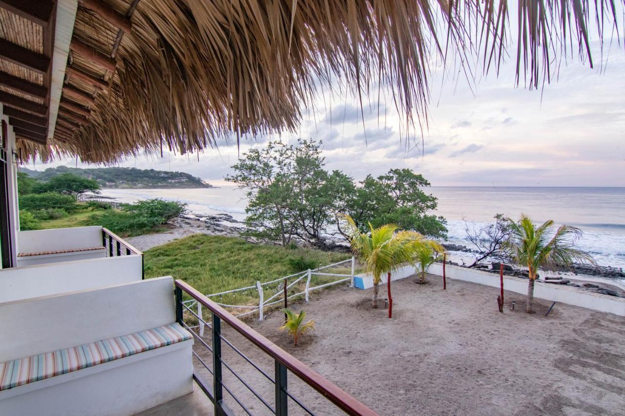 Costa Oeste Tola Exterior foto