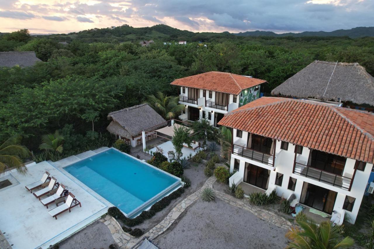 Costa Oeste Tola Exterior foto
